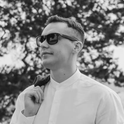 Дмитрий Сухов